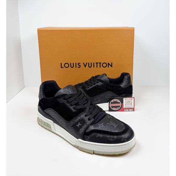 Size 10LV/11US - Louis Vuitton Monogram Black Trainers🖤 RETAIL $1.2K!